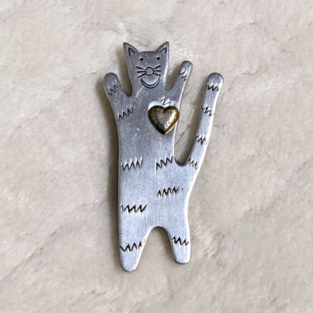 Vintage Silvertone Cat Brooch with Goldtone Heart